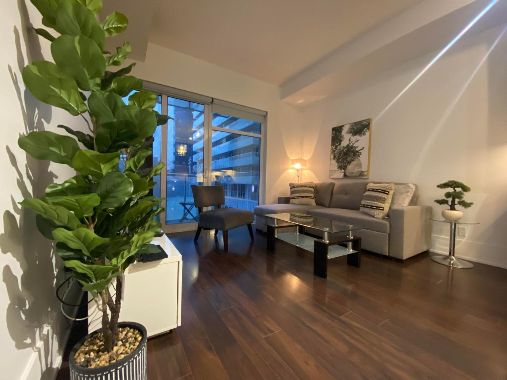 Rivetstays - The Atmos โตรอนโต ภายนอก รูปภาพ