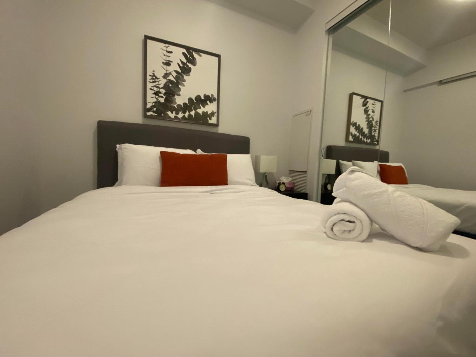 Rivetstays - The Atmos โตรอนโต ภายนอก รูปภาพ